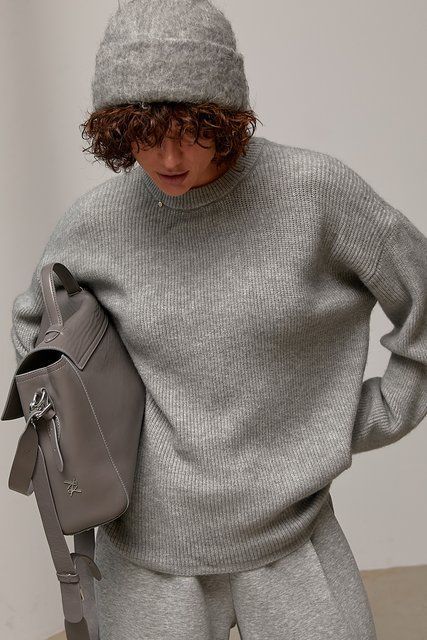В'язаний жіночий джемпер oversize з круглою горловиною - сірий цвет, ONE SIZE (є розміри) 9098 фото